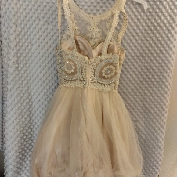 Cinderella Divine dress - Picture 2 of 2